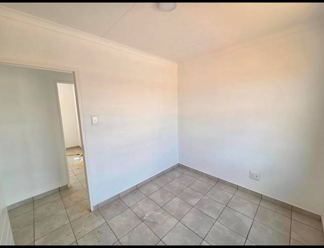 3 BEDROOM HOUSE FOR SALE IN WINDMILL PARK